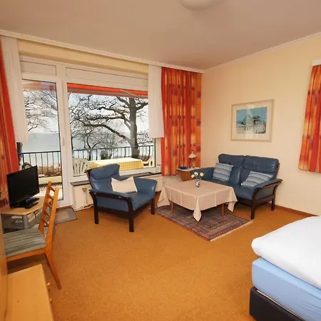 Haus Am Hang Pension Garni * Scharbeutz